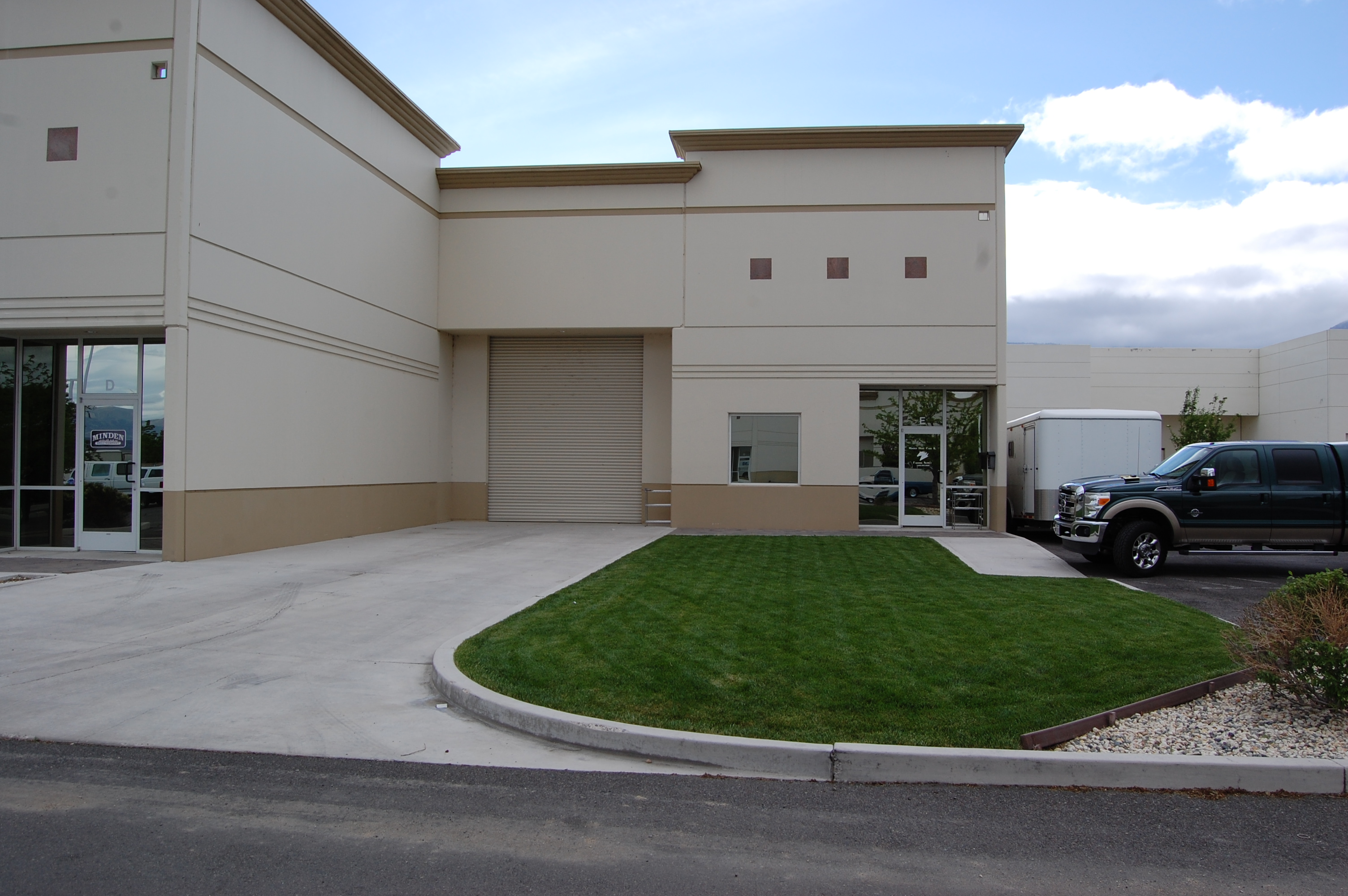 Minden NV Flex Space for lease3008 x 2000